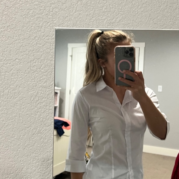White button up - Picture 4 of 8